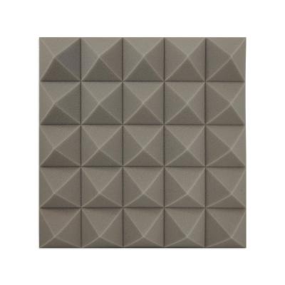 La mousse acoustique de pyramide de salle de réunion lambrisse inodore multicolore