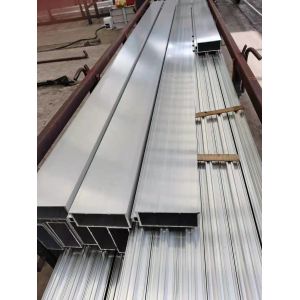 Алюминиевое штранг-прессование H13 профилирует покрытие лака теплоотвода для усилителя силы