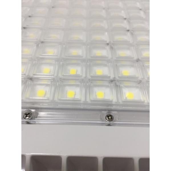 Белым приведенная цветом сень бензоколонки освещает 165lm/w 100w 150w IP66 IK10 85 градусов