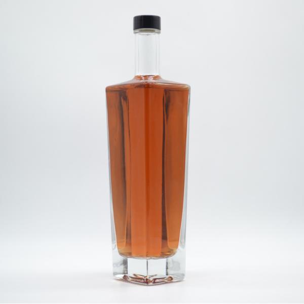 Engraving Fashion Shape Super Flint Brandy Spirits Empty White Liquor xo Glass Bottle square