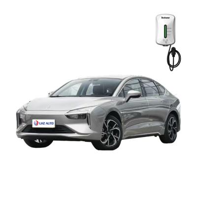 Chinese Energy Vehicles EU Certified Long Endurance 5 Doors 5 Seats 4675*1835*1480mm