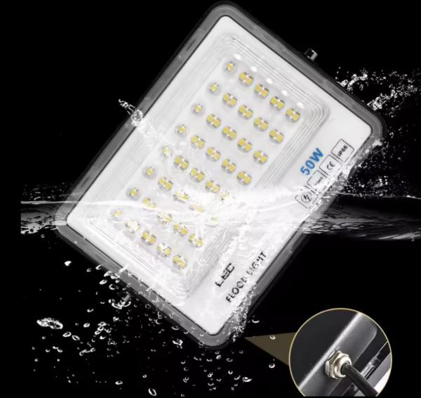 Outdoor Waterproof High-Light LED Floodlight 50W 100W 200W 300W Site Courtyard Lighting Floodlight