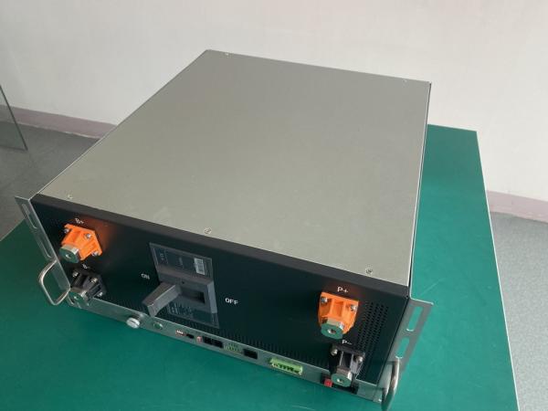 Caixa de ferro 5U Alta Tensão Solar BMS 384V 400A