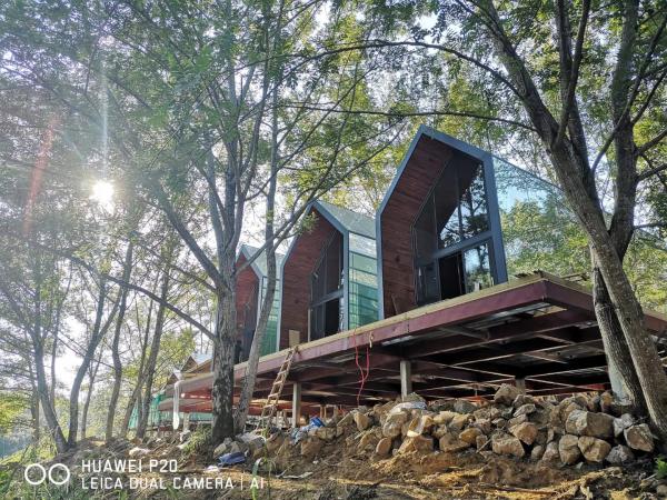 China patenteou casas luxuosas pré-fabricadas estância do espelho do sótão