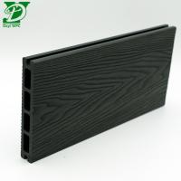 Techo hueco de material compuesto duradero con grabado profundo