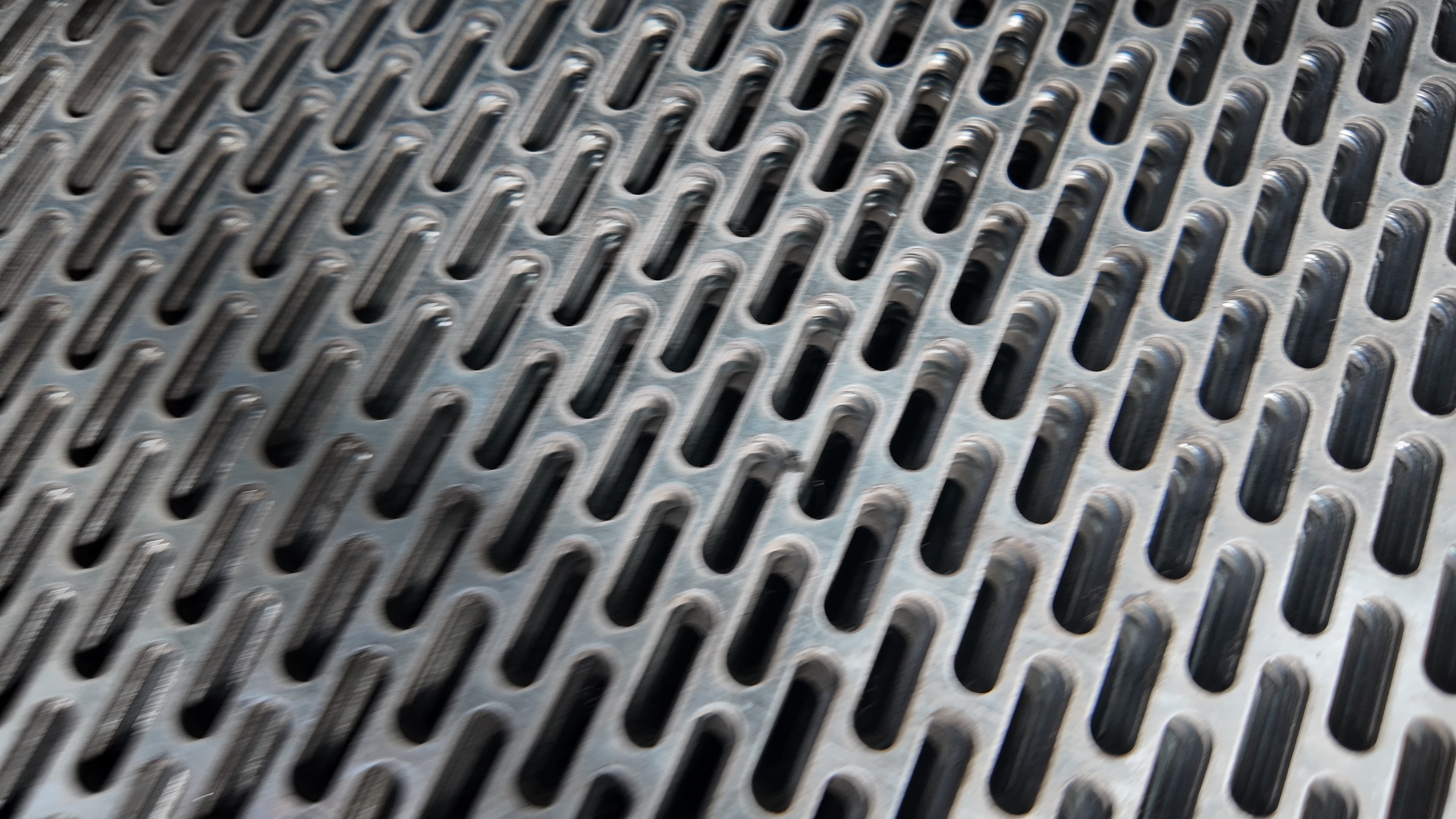 304 316 Stainless Steel Slot Punched Perforated Metal Plate