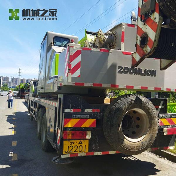 Grue de camion Zoomlion d'occasion Zoomlion ZLG5333JQZ25V Grue mobile de camion d'occasion
