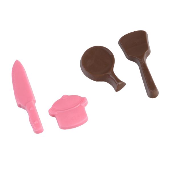 Cartoon Shaped White Chocolate Children's Snack With Creative Design Tool Chocolates