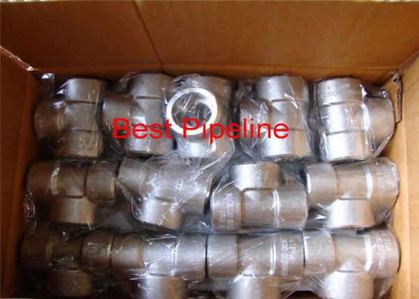 1.4571 Forged Stainless Steel Pipe Fittings 4 Inch Pipe Coupling / Tee Coupling