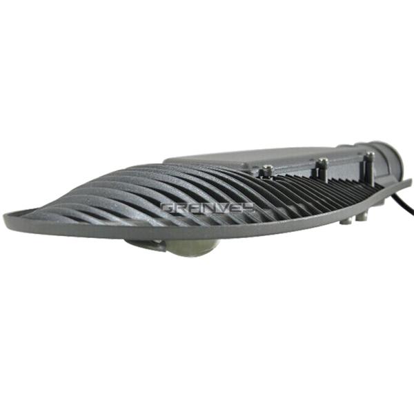 20W 30W 50W 70W New Design Sword Shape LED Street Light IP65 Waterproof