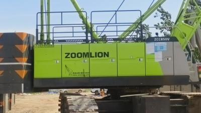 2021 Zoomlion Used Crawler Crane ZCC850V Main Arm 40 Meters, Jib 18 Meters, Counterweight 29 Tons, Operating Time 6850h, Excellent Working Condition.