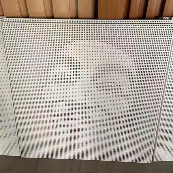 Сетка металла Decortaion 1.5mm 2mm пефорированная нержавеющей сталью для рассекателей комнаты