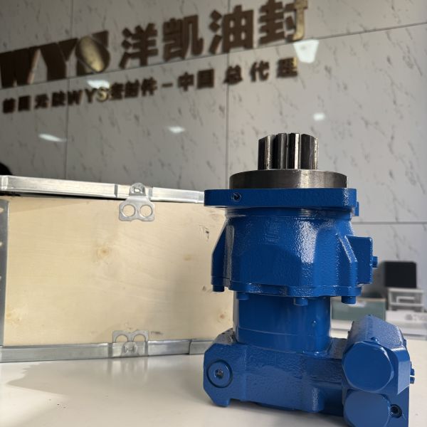 Heavy Duty TB216 218 Swing Motor Compatible With Takeuchi Excavators High Torque  Durability