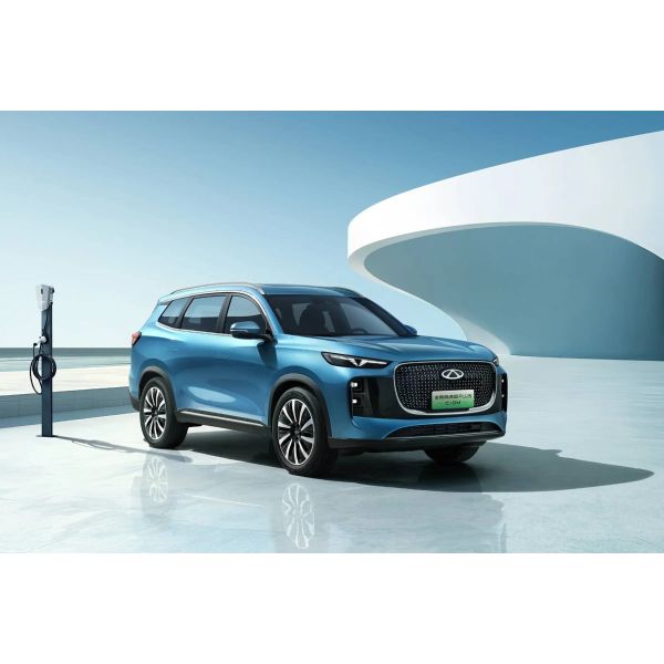 2025 Chery Tiggo 8 PLUS Deluxe Edition: Reliable Mid-Size Fuel SUV with Flexible Space