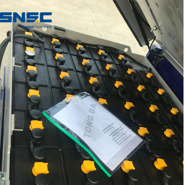2.5 Ton Battery Forklift Truck