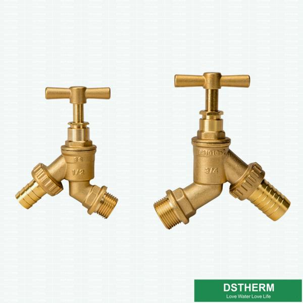 Штуцеры трубы водопровода сада крана Bibcock шланга латунные подгоняли тип Bibcock бренда более тяжелый сада крана