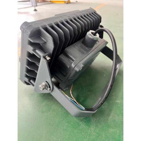 Industrial Explosion Proof LED Light | Zone 1 & 2 Hazardous Location Lighting 
