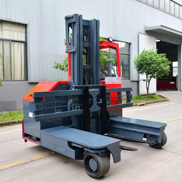 Multi Directional Reach Electric Forklift Truck Seated / Stand On Operation 2.5/3.0 Ton Capacity