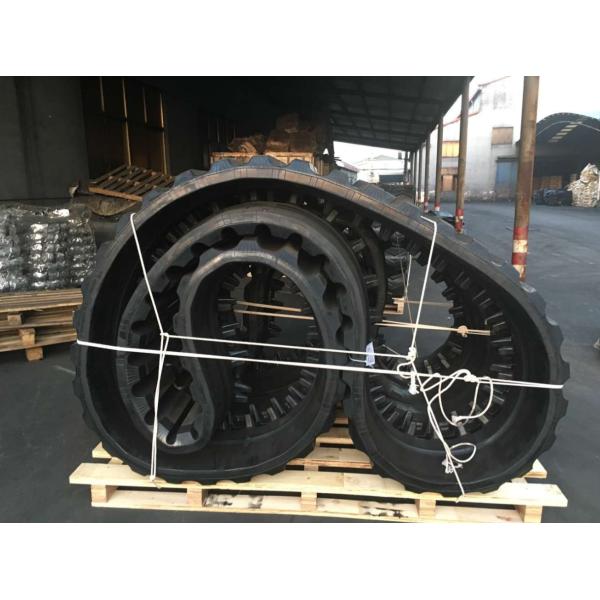 Black Width 700mm Dumper Rubber Track 125mm Pitch 78 Link