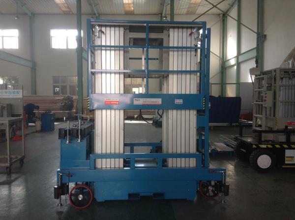 Four Mast Mobile Elevated Platform , 400kg Capacity Aerial Work Platform For Two Men