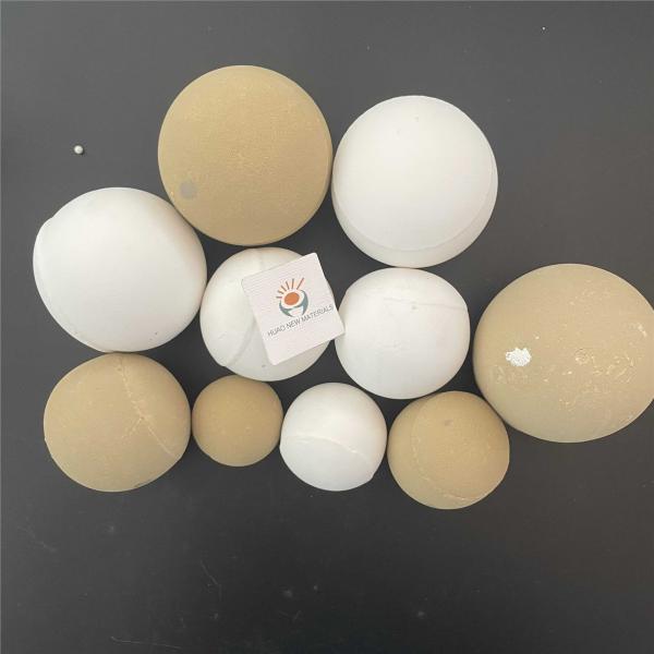 Ballon ZTA Ballons de broyage en céramique d'aluminium utilisés dans le carbonate de calcium / kaolin