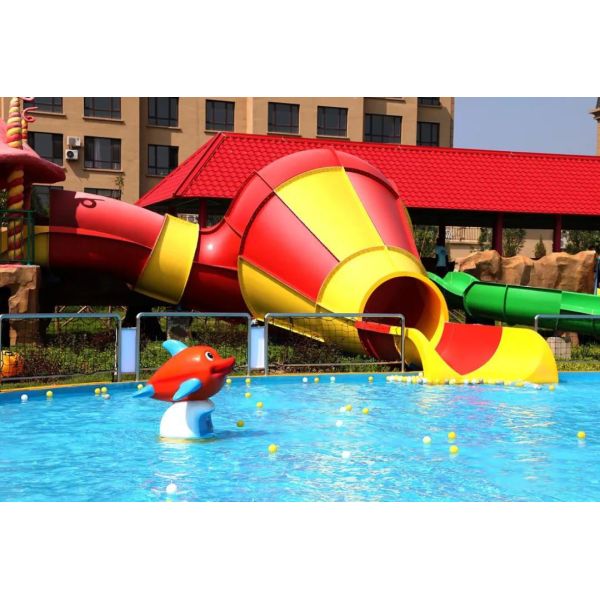Compact Footprint Small Tornado Water Slide with Double Raft and UV-Resistant Gelcoat for Family Fun