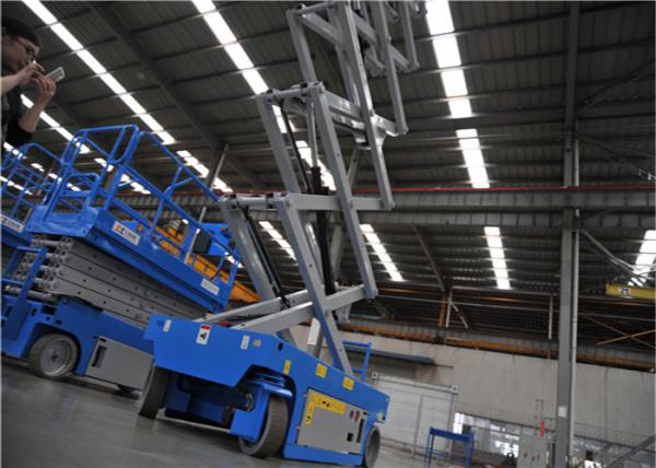 Diesel Engine Powered Pneumatic Hydraulic Lift Table Cart Heavy Duty 25% Max Gradeability