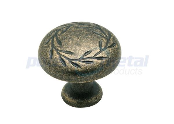 O óleo liga de zinco friccionou os punhos e os botões de bronze da gaveta do hardware do armário