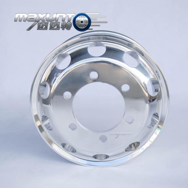 Forgeage de roues en aluminium pour véhicules utilitaires XQ-S-16x5.5