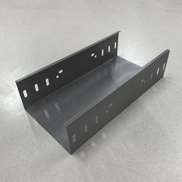 Fire Resistance Galvanized Cable Tray 100mm Width Ceiling Wall Mount Electrical