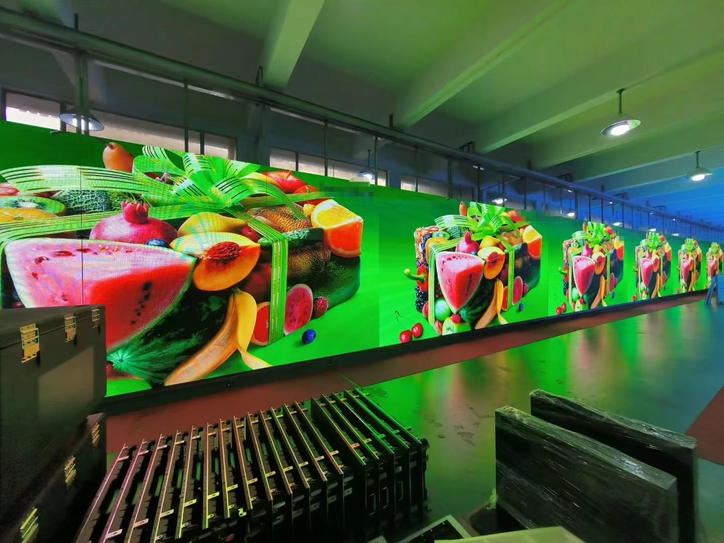 SMD1515 800cd/m2 Indoor Curved Led Display P2.5 ，Novastar card