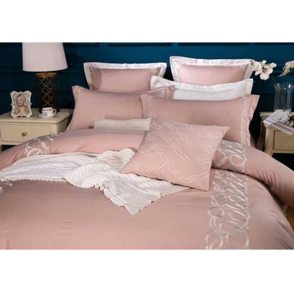 Pink Modern Design Duvet Covers , Embroidered 4 Pcs Geometric Duvet Cover