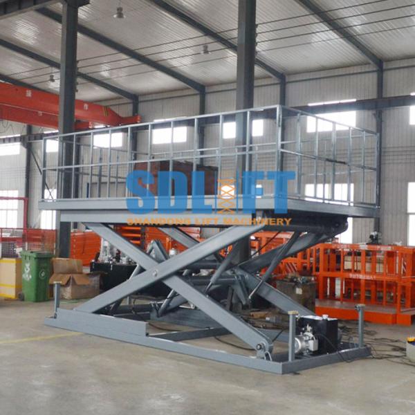 Easy Operation Vehicle Scissor Lift Car Lifts For Home Garage Multi Color