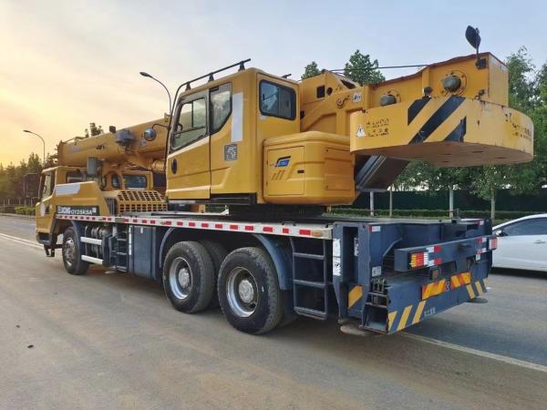 Heavy Equipment XCMG Used Truck Crane 25 Ton Used Crane QY25K5-I Second Hand Truck Crane