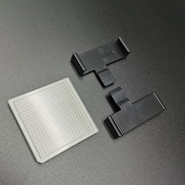 Eco Friendly PP Waffle Pack Lids Clips 2 Inch Injection Molding