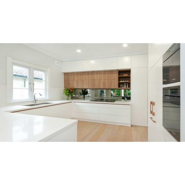High End Solid Wood Apartment Kitchen Cabinets in Modular Lacquer Shaker Gloss Finish