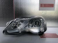 Automotive Right Front Headlight Left Xenon Headlamp 2128200939 For Benz E Class