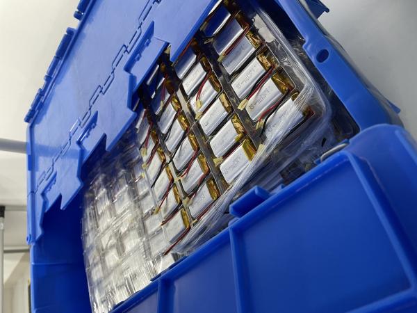 Bateria de polímero de iões de lítio de alta capacidade 2500mAh Bateria de polímero de lítio 3.7v 357090 Para tablet
