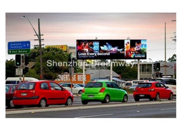 P16 Square Outdoor Roadside Billboard Advertising LED Display , 256mm × 256mm