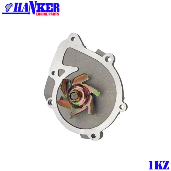 16100-69045 disponível conservado em estoque material do ferro da bomba de água de Toyota 1KZ