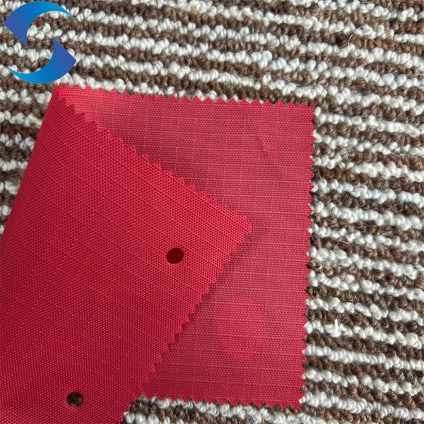 Custom Finish 420D Ripstop Oxford 0.5cm Grid Waterproof Fabric For Mass Production