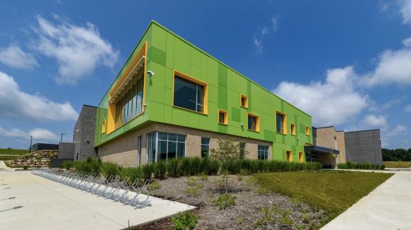 Bâtiment scolaire préfabriqué économique Structure en acier préfabriquée Bâtiment métallique Construction de bâtiments en acier de construction métallique