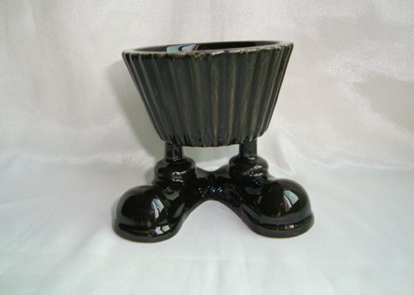 Eco Friendly Ceramic Houseware Footed Cupcake Bowl Mini Ramekin Cupcake Mold Stoneware