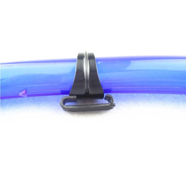 Оборудование скубы профессионального винила прикрепило на петлях