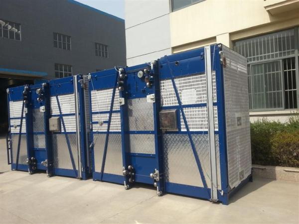 Hot Dipped Zinc Single Cage Hoist 380V 50HZ For Chemical Industries