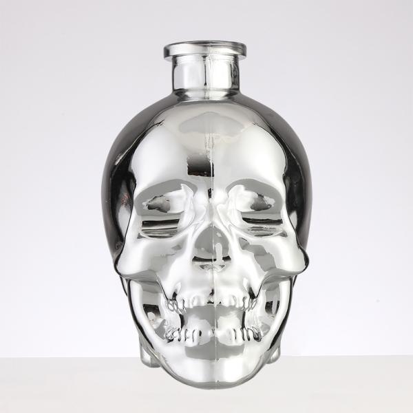 Cap with Brush Seal Transparent Gold and Silver Skull Glass Whisky Vodka Wine Bottle