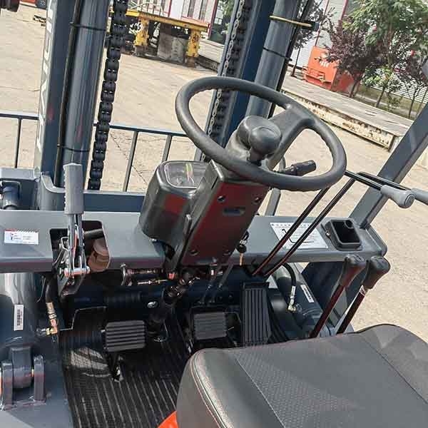 CPCD50 Forklift Diesel 5 Ton 4.5m Mast 5000kg Counterbalance Lift Truck