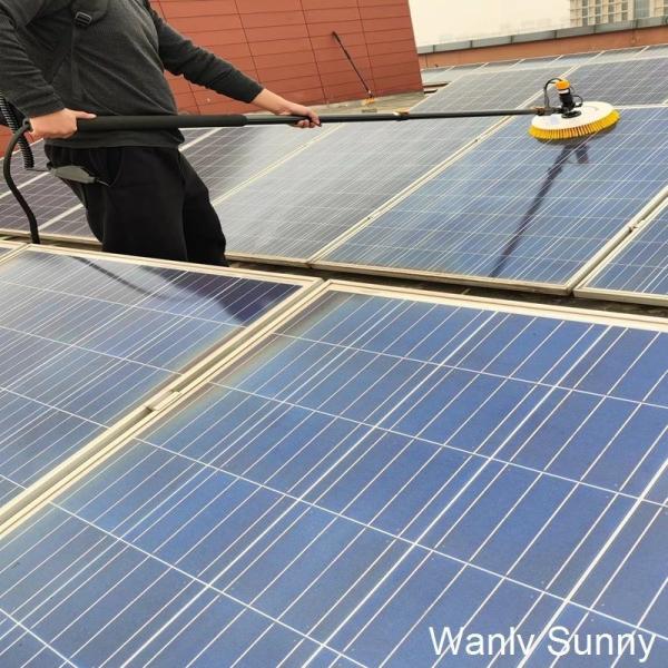 Pinceau de nettoyage de panneau solaire en fibre de carbone et ensemble de poteaux de 3,5 m-5,5 m-7,5 m Taille maximale de dépliage