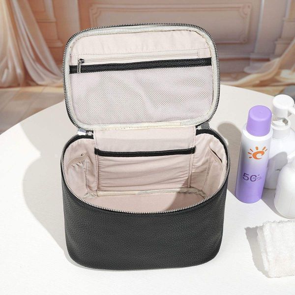 Pu Crocodile Leather Cosmetic Cases Luxury Style Soft Vanity Makeup Travel Bag OEM ODM