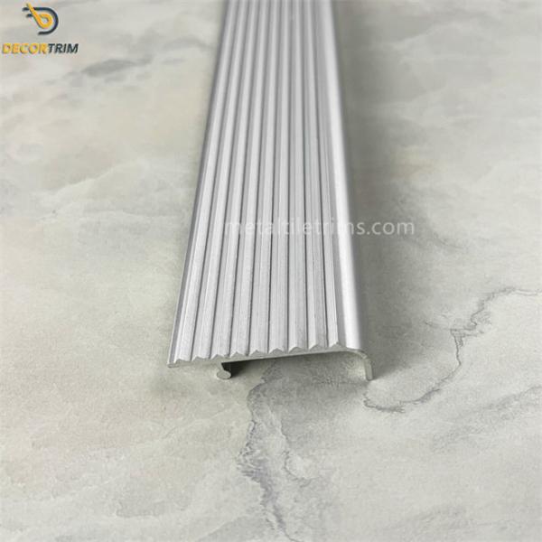 Finishing Off Tile Edges Stair Nosing Tile Trim Tape Tile And Baseboard Tile Trim